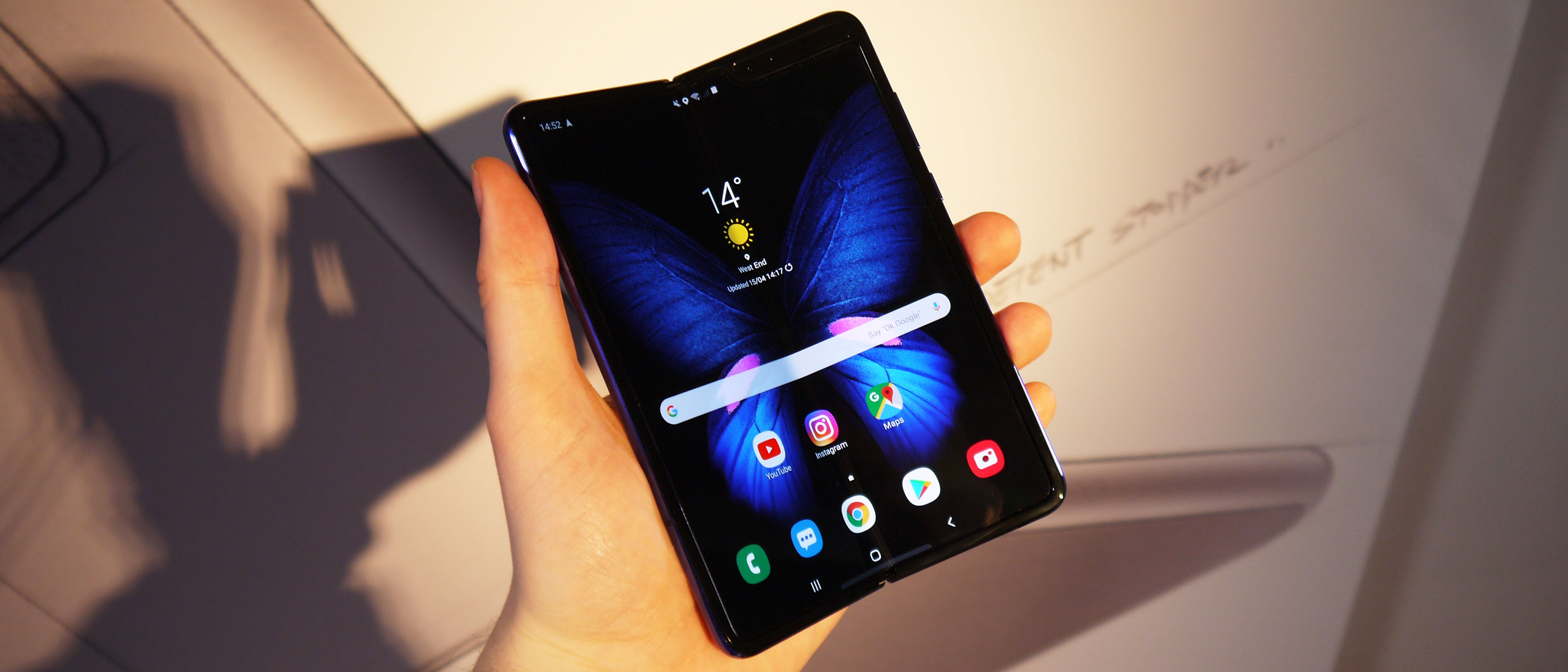 galaxy fold second hand